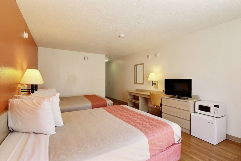 Motel 6 Laredo, Tx - North I-35