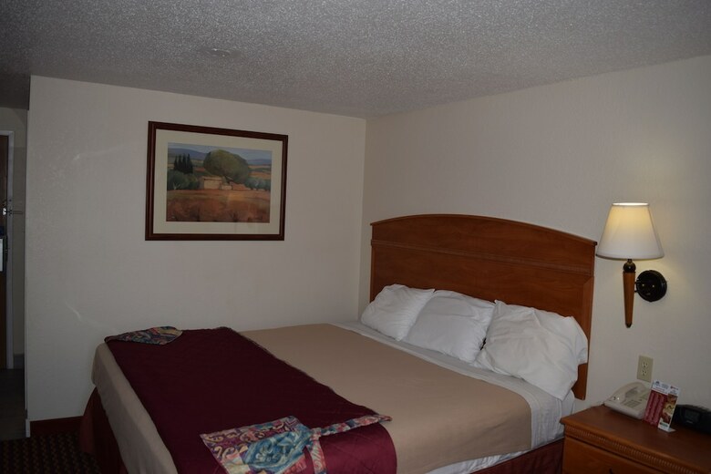 Hotel Americas Best Value Inn Jefferson City