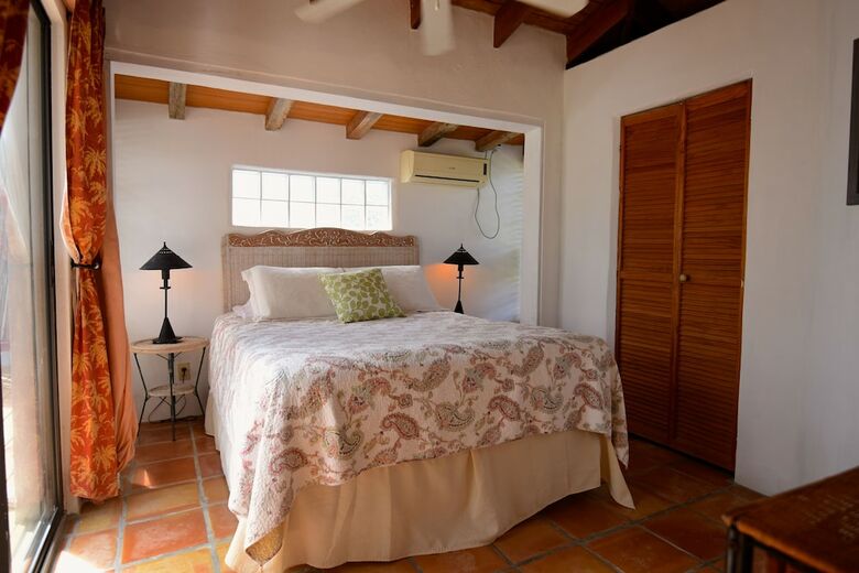 Pigeon Cay Beach Club
