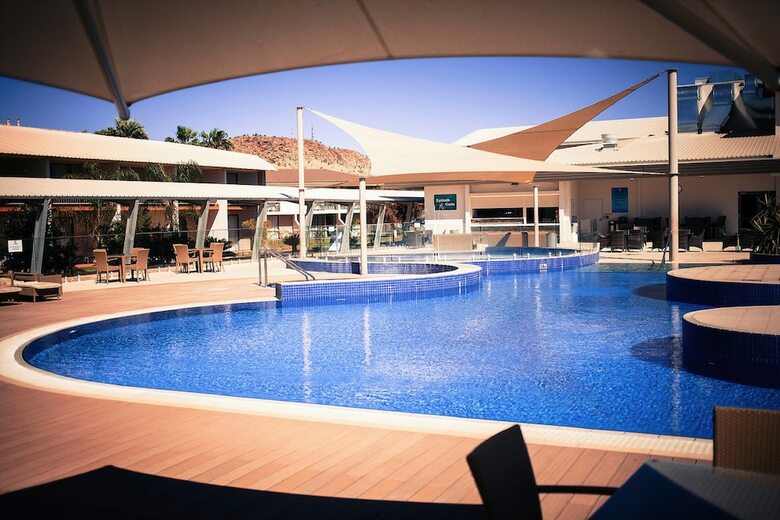 Hotel Crowne Plaza Alice Springs Lasseters