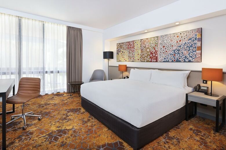 Hotel Crowne Plaza Alice Springs Lasseters