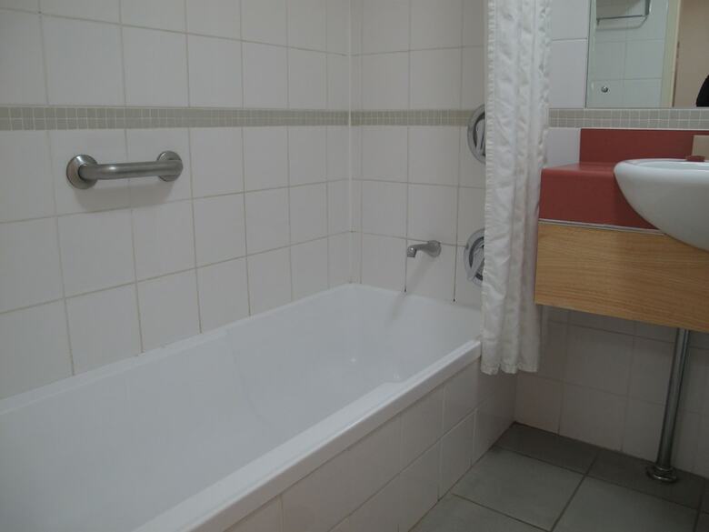 Hotel Crowne Plaza Alice Springs Lasseters