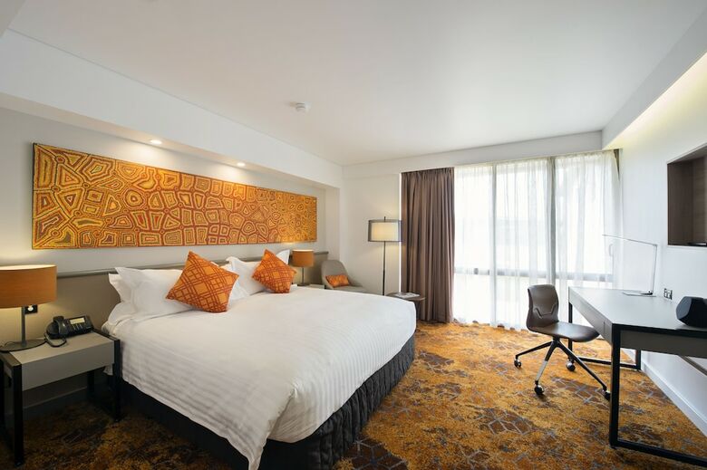 Hotel Crowne Plaza Alice Springs Lasseters