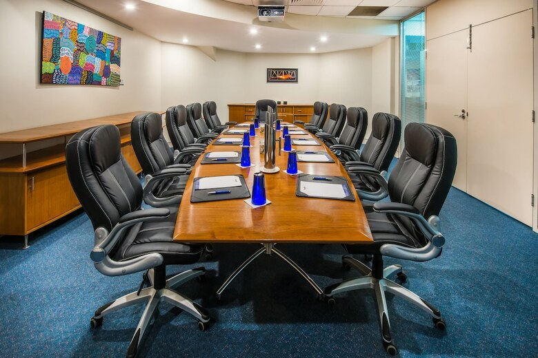 Hotel Crowne Plaza Alice Springs Lasseters