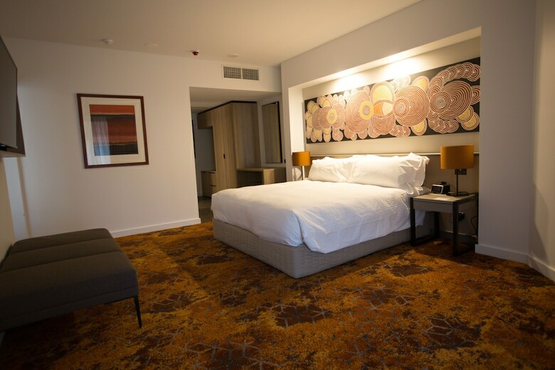 Hotel Crowne Plaza Alice Springs Lasseters