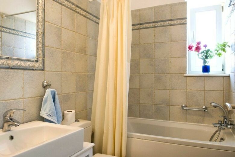 Aparthotel Ambelas Mare