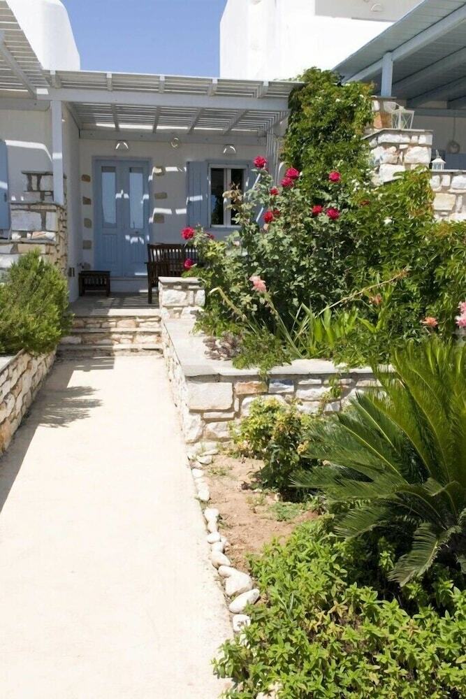 Aparthotel Ambelas Mare