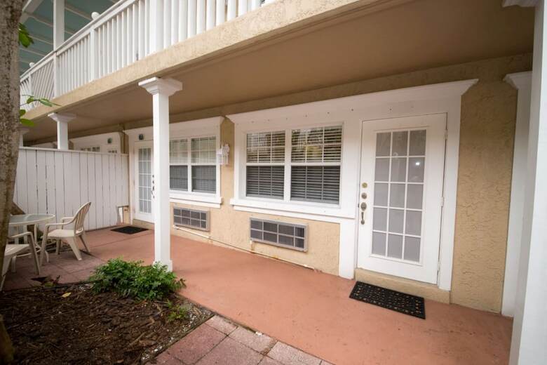 Tortuga Inn Beach Resort