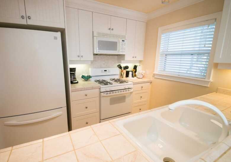 Tortuga Inn Beach Resort