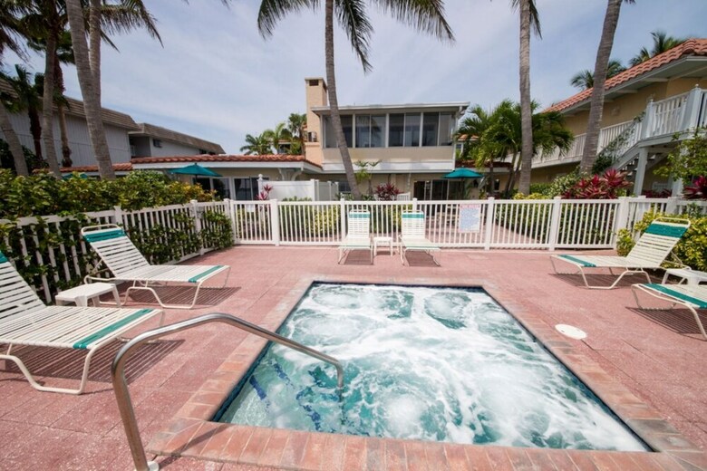 Tortuga Inn Beach Resort