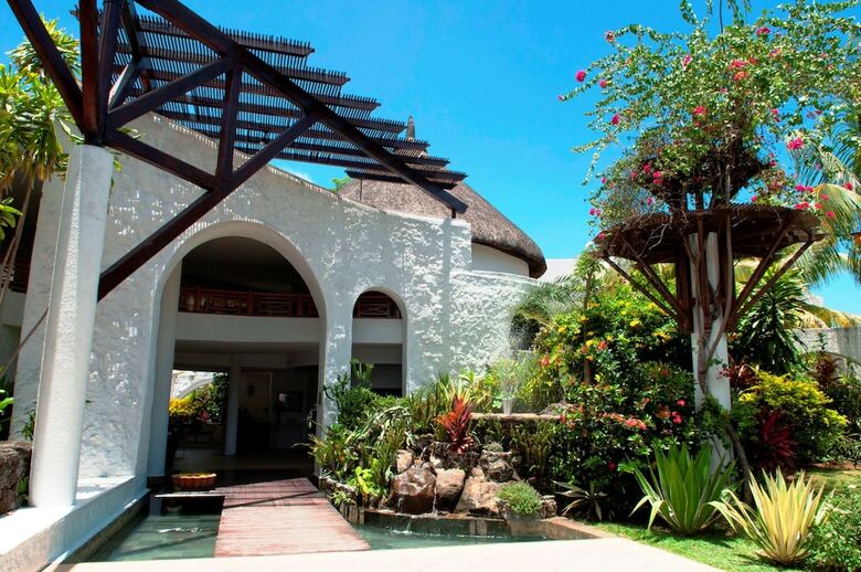 Hotel Casuarina Resort & Spa