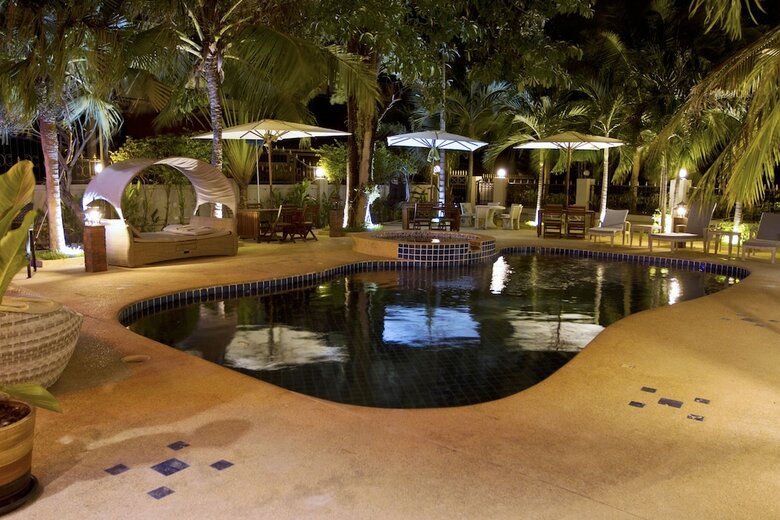 Hotel Vantage Resort