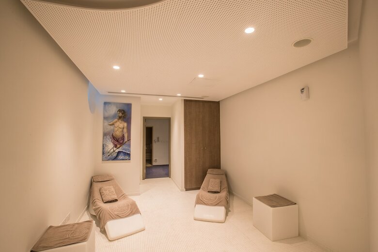 Vassos Nissi Plage Hotel