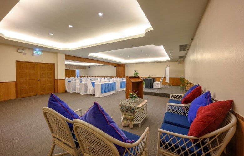 Patong Lodge Hotel