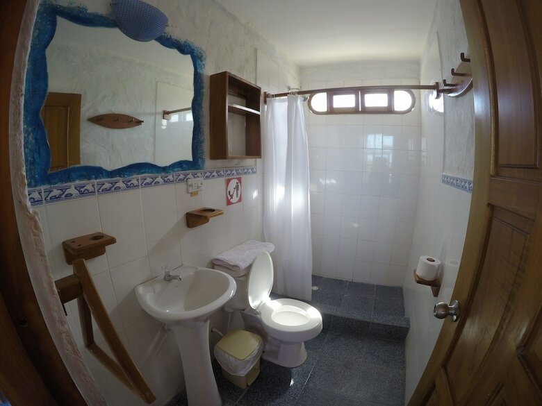 Bed & Breakfast Royal Galapagos Inn