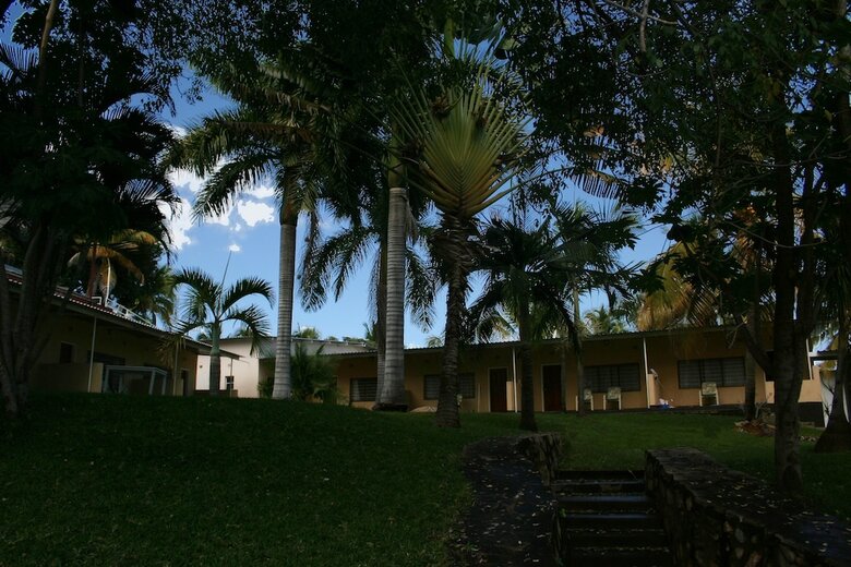 Hotel Lake Safari Lodge