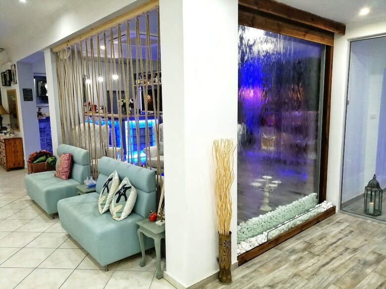 Thalia Deco City & Beach Hotel