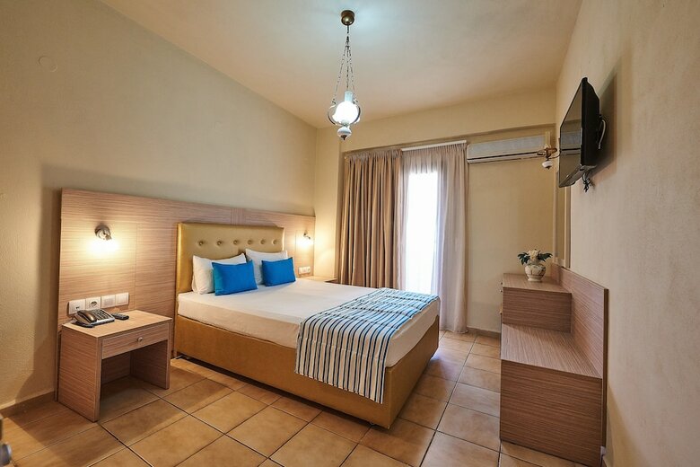 Thalia Deco City & Beach Hotel