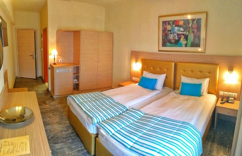 Thalia Deco City & Beach Hotel