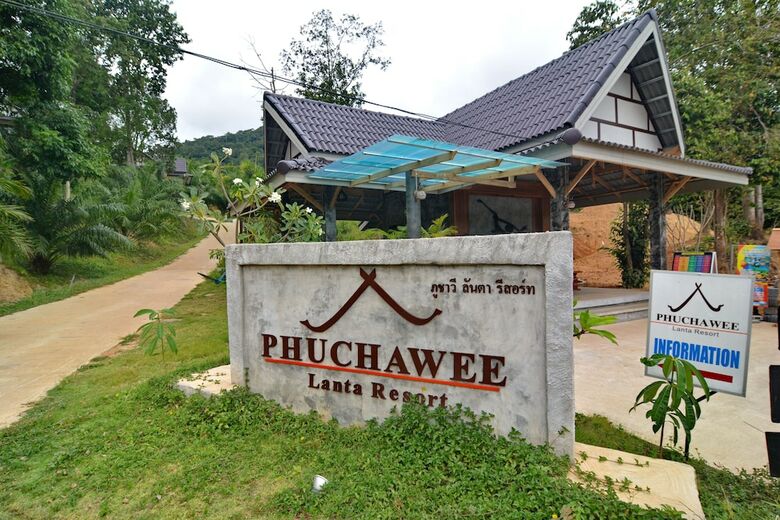Hotel Phuchawee Lanta Villa