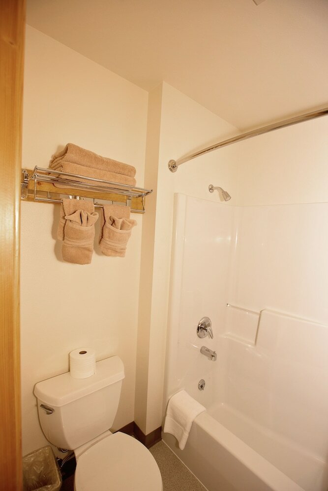 Hotel Ninepipes Lodge