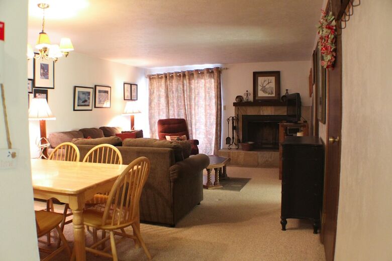 Chateaux Condominiums By Crested Butte Lodging