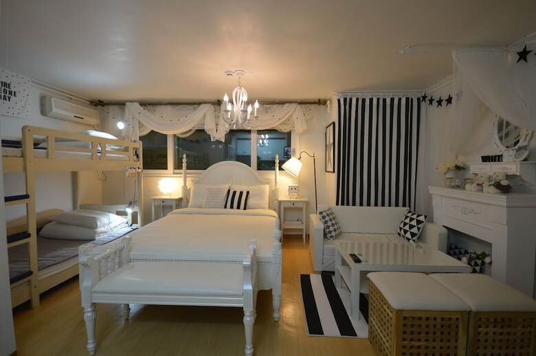 Hotel Han River Guesthouse