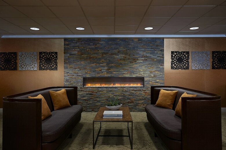 Hotel Westchester Marriott