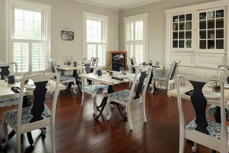 Bed & Breakfast Steeles Tavern Manor