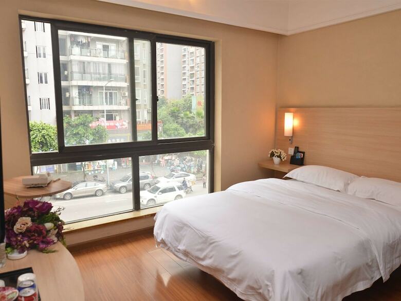 Hotel Ibis Chongqing Ranjiaba