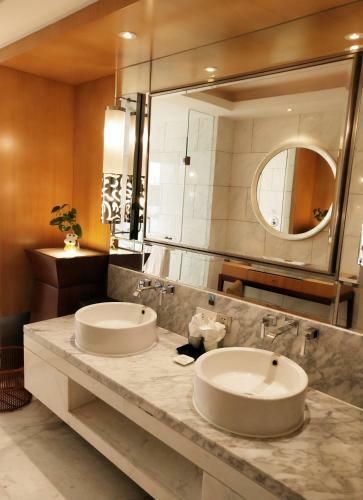 Chongqing Jin Jiang Oriental Hotel