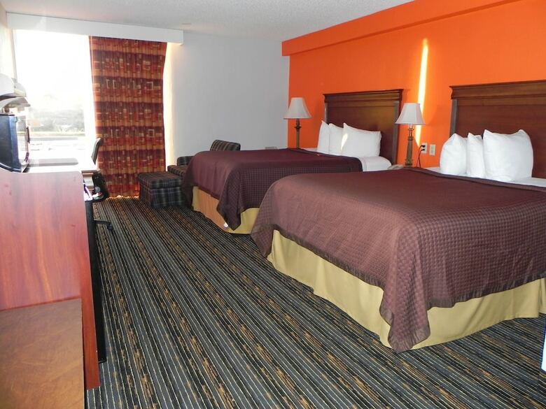 Hotel Howard Johnson By Wyndham Lexington