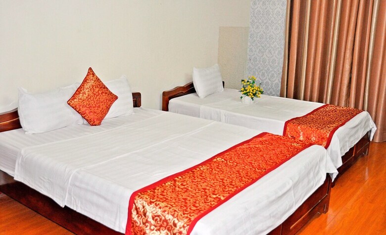 Grand Holiday Hotel 2