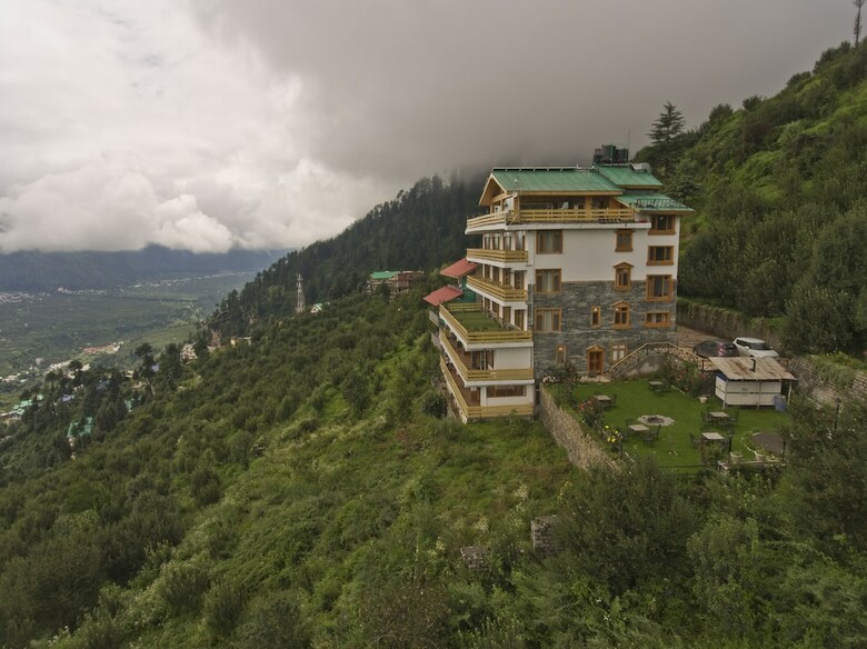 Hotel Vivaan The Sunrise Resort