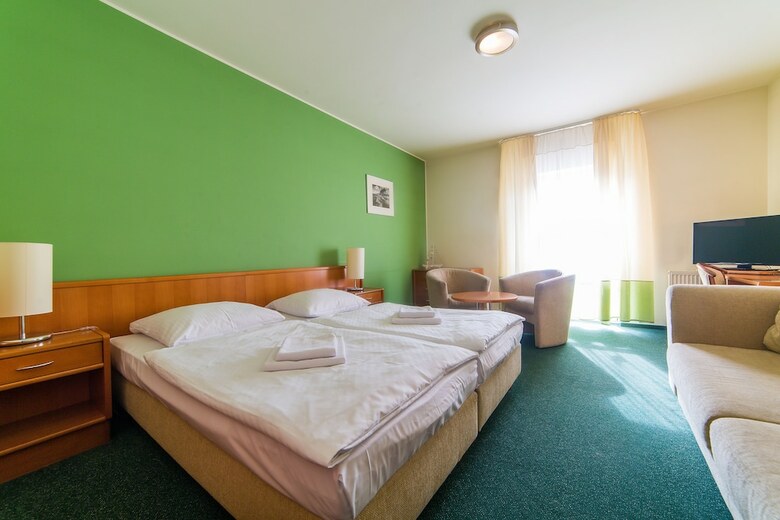 Hotel Villa Taaakaryba
