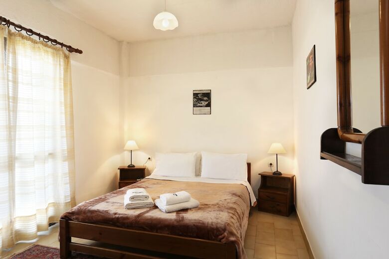 Monemvasia Green Apartments