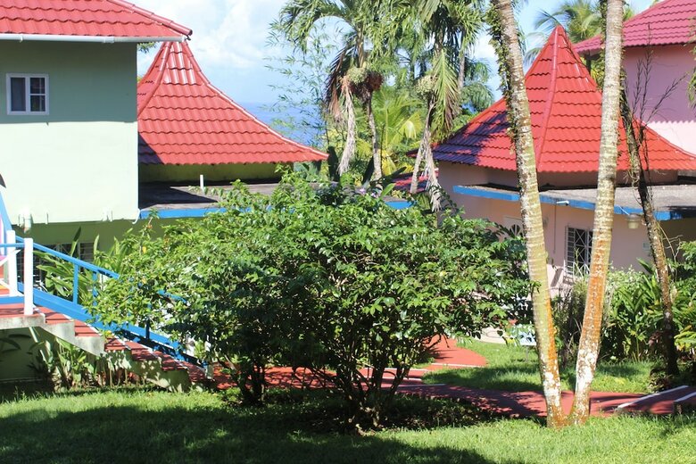 Hotel Rio Vista Resort