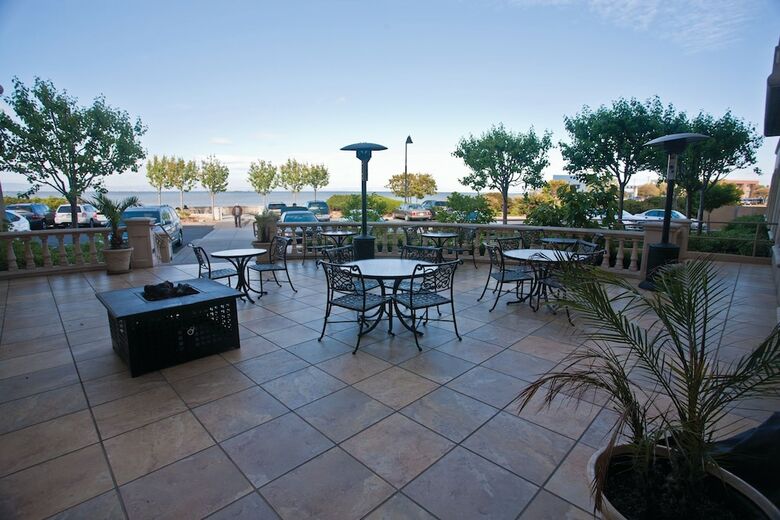 Bay Landing San Francisco Airport Hotel