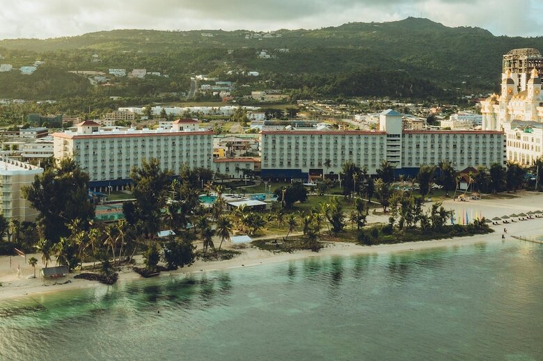 Hotel Fiesta Resort And Spa Saipan
