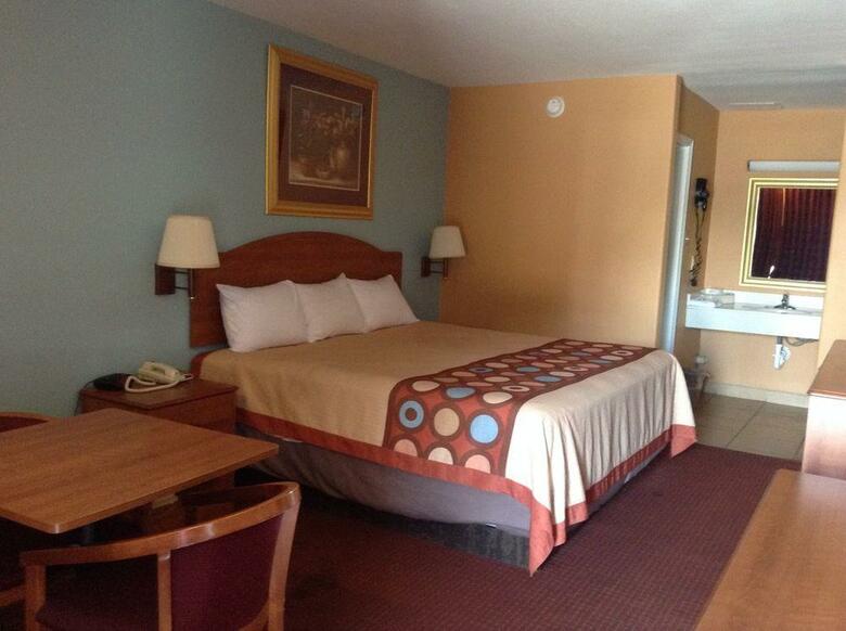 Hotel Laredo Executive Inn