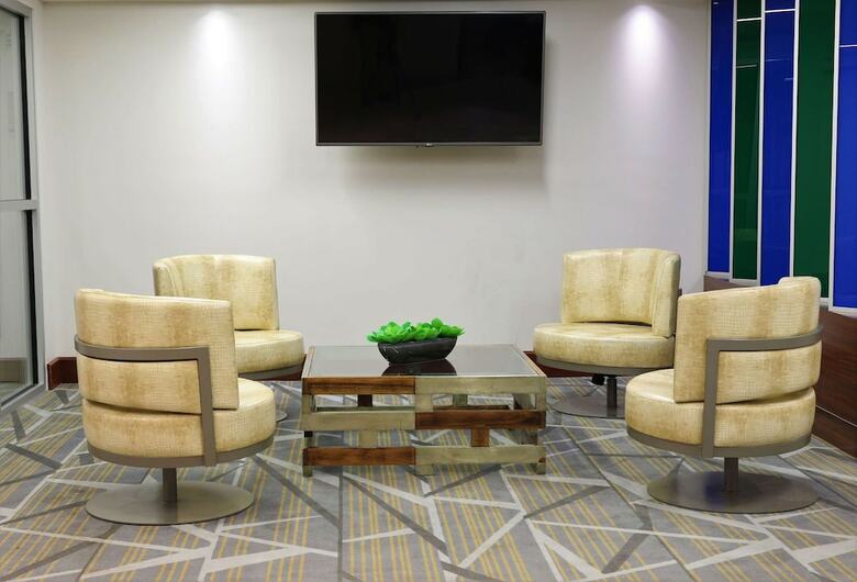 Hotel Doubletree By Hilton Omaha Southwest