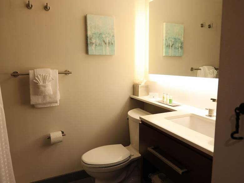 Hotel Doubletree By Hilton Omaha Southwest