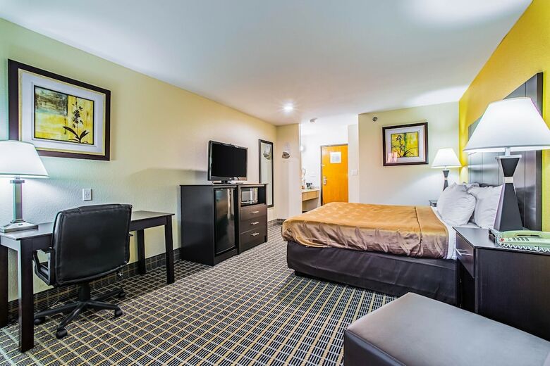 Hotel Quality Inn Carbondale University Area