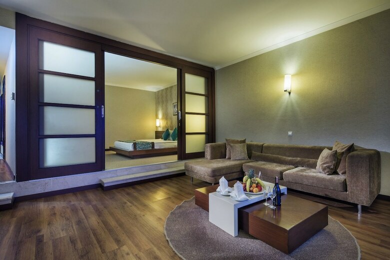 Catamaran Resort Hotel - All Inclusive