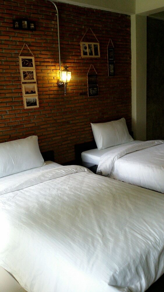 Hotel Bamboo House Kanchanaburi