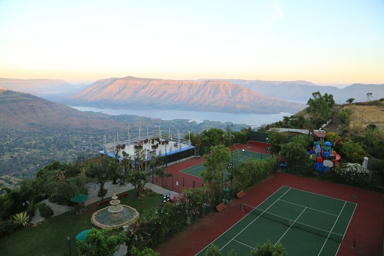 Ravine Hotel