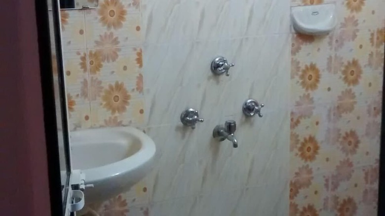 Hotel Daffodils Guest House