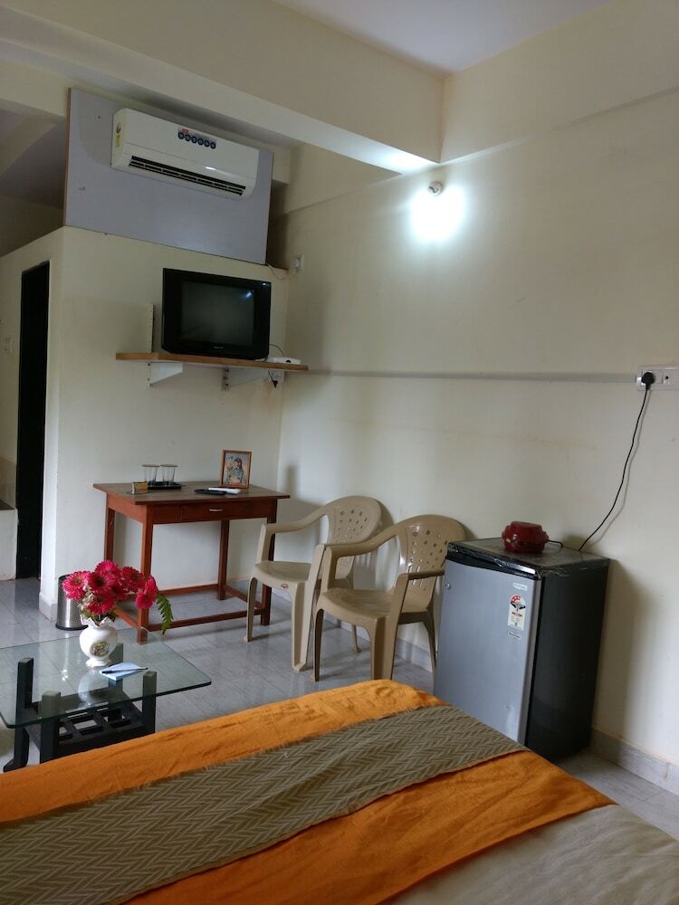 Hotel Daffodils Guest House
