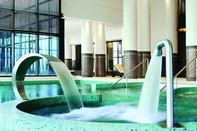 Hotel H�tel Barri�re L'h�tel Du Lac