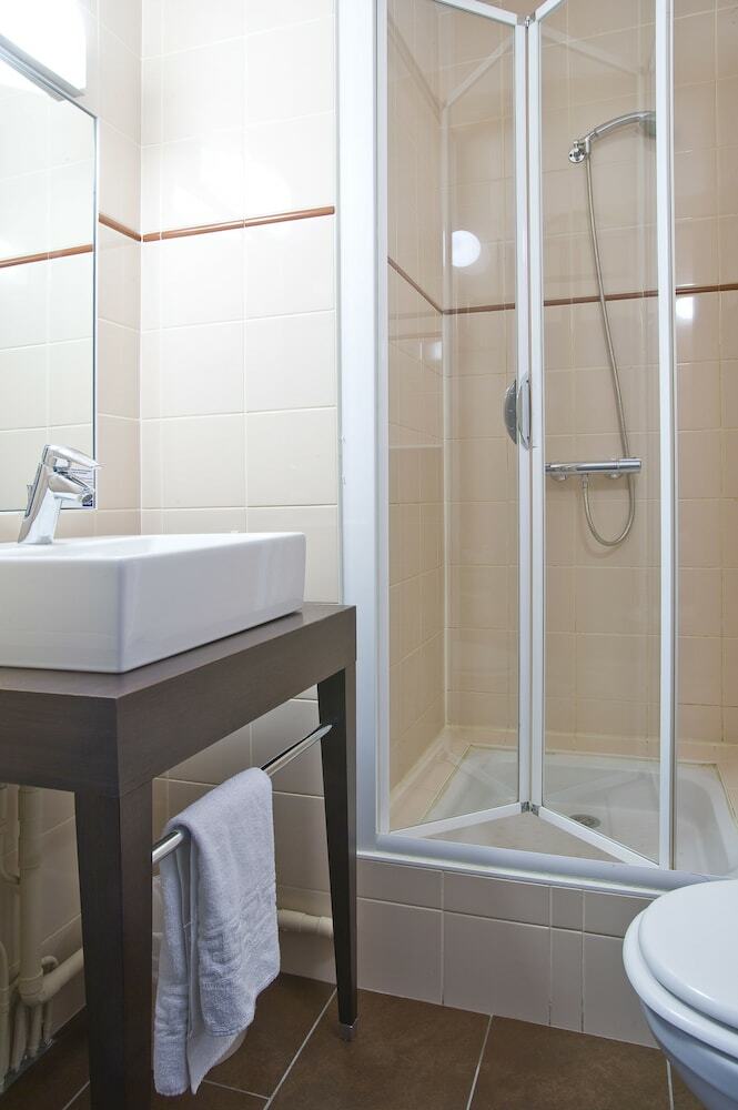 Hotel Kyriad Dijon - Gare